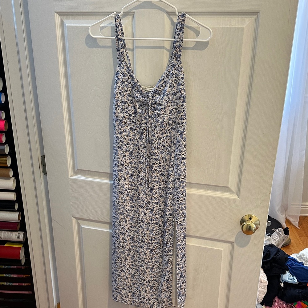 Abercrombie & Fitch Blue Floral Midi Dress